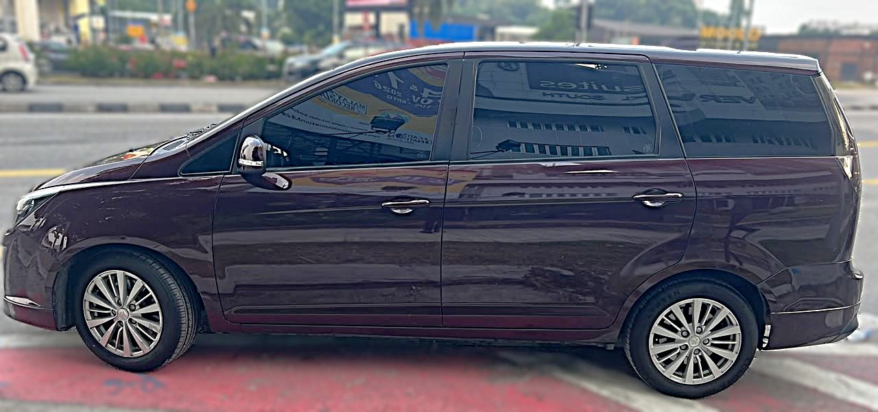 akb sewa mpv 7 seats